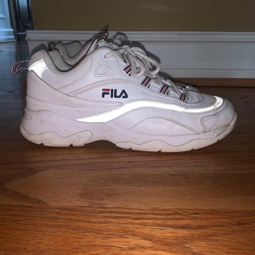 Fila- Women’s White Ray Sneakers